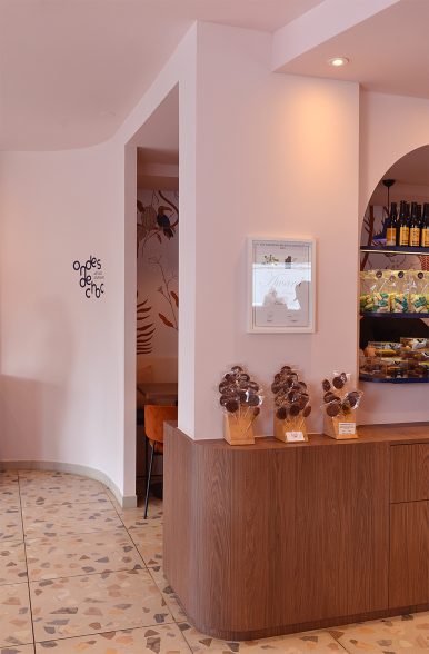 Architecture intérieur & design d'espace de la chocolaterie Ondes de Choc